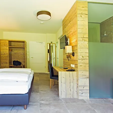 Hotel Weihermühle 3*