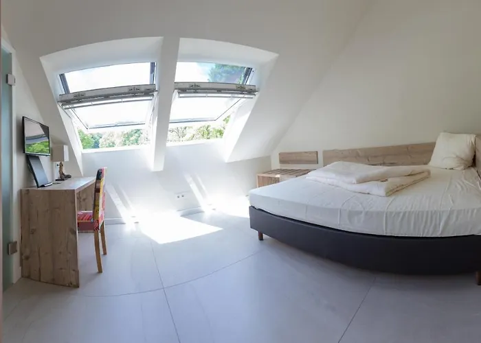 ホテル Weihermuehle Thaleischweiler-Froschen